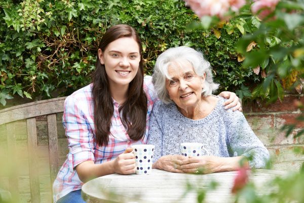 Walk the Path of Dementia- an Interactive Dementia Experience