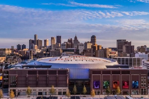 Little Caesar’s Arena Tour & Astoria Bakery