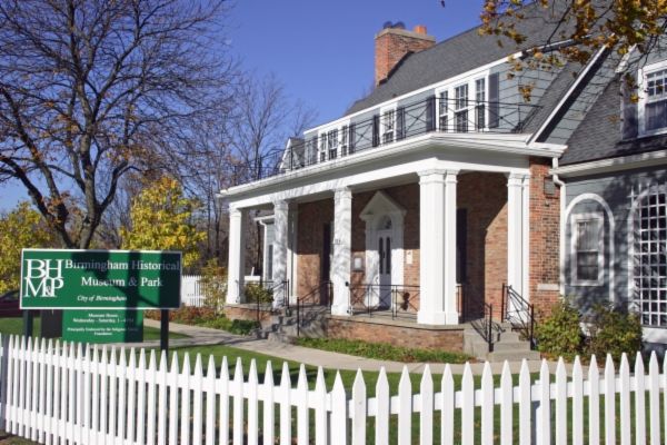 Birmingham Hunter & Allen House Tour and Lunch on the Rail District